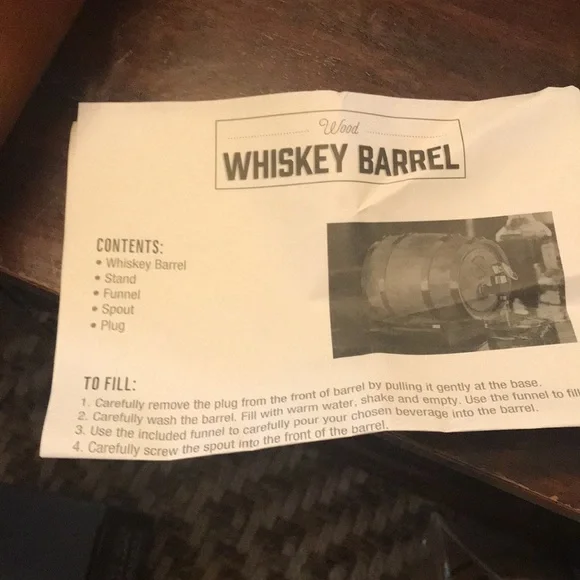 Hammer + Axe whiskey barrel - Picture 5 of 6